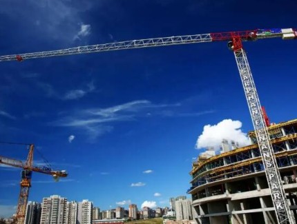 2025 建筑行业现状深度剖析